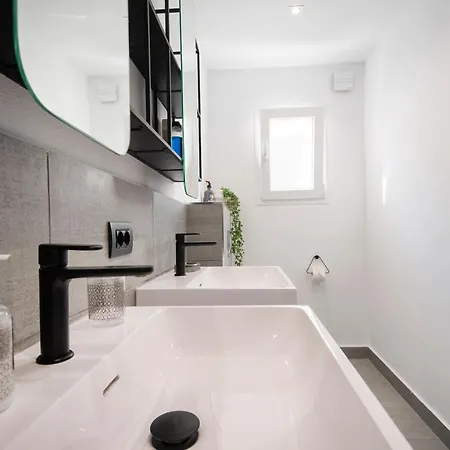 Sara 6 - Chill-out, Private Pool, Private Tennis Court- By Villamar Villa Benissa